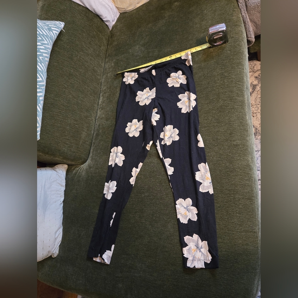 Old Navy Black and White Floral Leggings